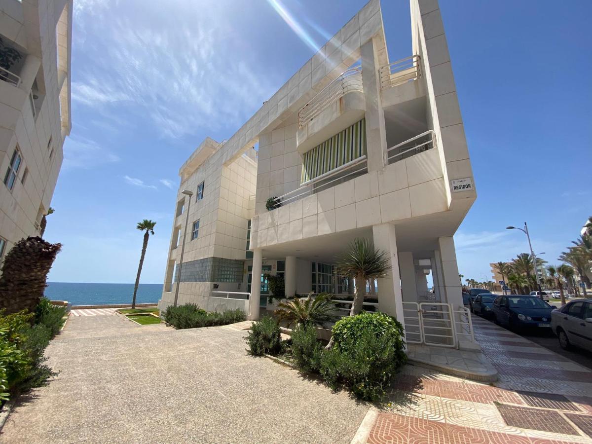 Apartamento En Primera Linea De Playa Roquetas de Mar Exterior photo